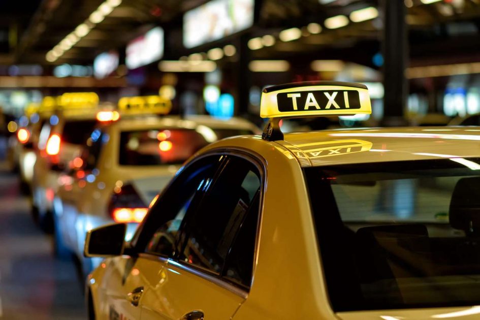 Как выбрать надежное такси в Харькове? фото